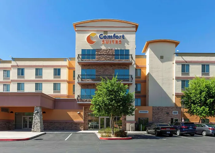 Comfort - State Farm Stadium Area Hotel Glendale
