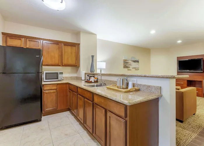 Comfort - State Farm Stadium Area Hotel
