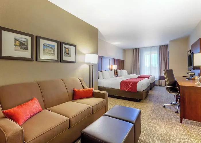 Comfort - State Farm Stadium Area 4*