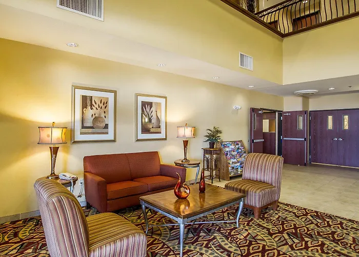 Comfort - State Farm Stadium Area Hotel